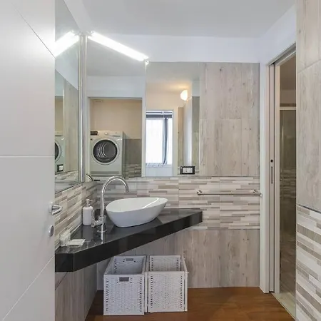 Appartamento Youhosty - Desenzano 7 Milano