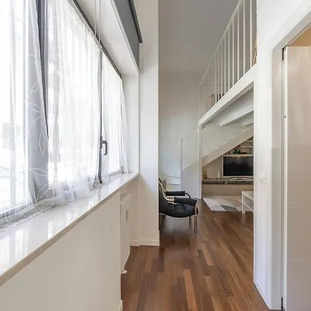 Appartamento Youhosty - Desenzano 7 Milano