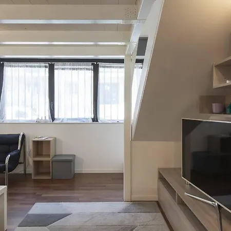 Apartment Youhosty - Desenzano 7 Milan